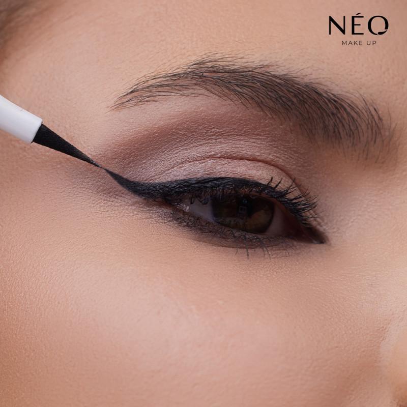 Eyeliner Protettivo Luce Blu Eyeliner Protettivo Luce Blu