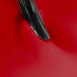 Smalto semipermanente 3in1 rosso intenso One Berry Red 12 Smalto semipermanente 3in1 rosso intenso One Berry Red 12