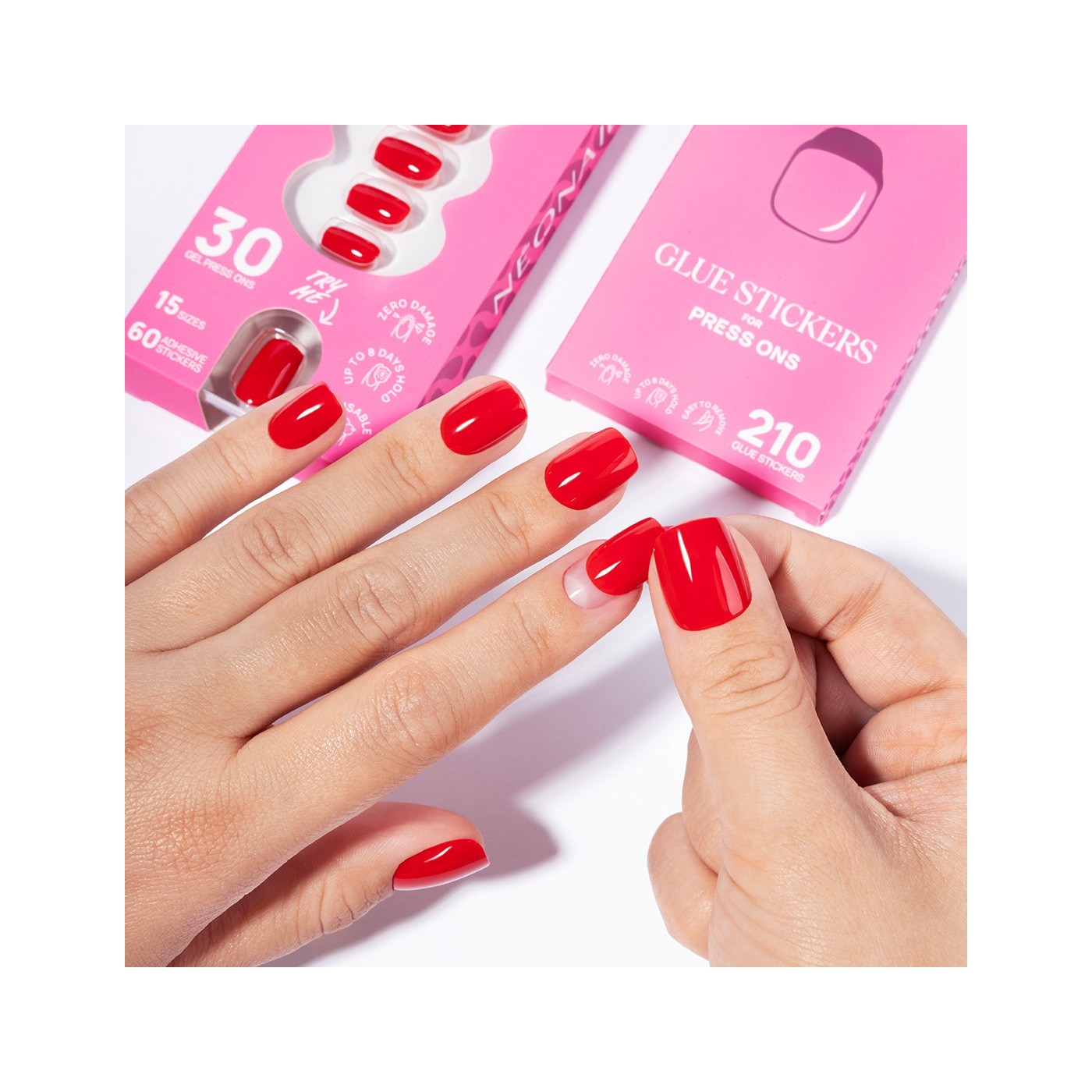 Flex Gel Press Ons 30 pz – Bold Red Short Square | NEONAIL Flex Gel Press Ons 30 pz – Bold Red Short Square | NEONAIL