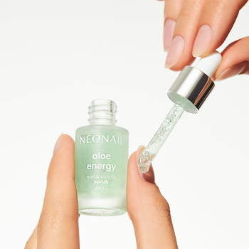 Moisturizing Nail Care Set Moisturizing Nail Care Set